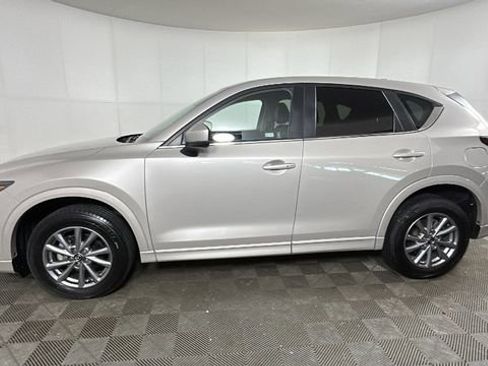 Used 2025 MAZDA CX-5 AWD 2.5 S w/ Select Package image 6