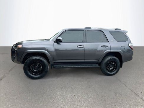 Used 2023 Toyota 4Runner SR5 Premium AWD/4WD image 7