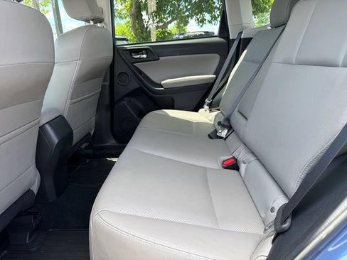 Used 2016 Subaru Forester 2.5i Touring w/ Eyesight & Navigation System AWD/4WD image 21