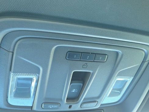 Used 2024 GMC Sierra 2500 SLT w/ Texas SLT Premium Package image 28