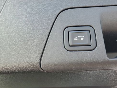 Certified 2023 Buick Envision Essence image 26