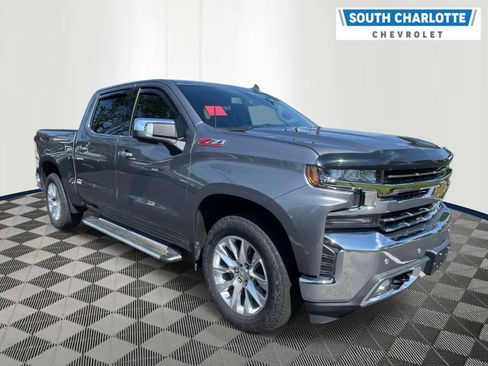 Used 2020 Chevrolet Silverado 1500 LTZ AWD/4WD image 3