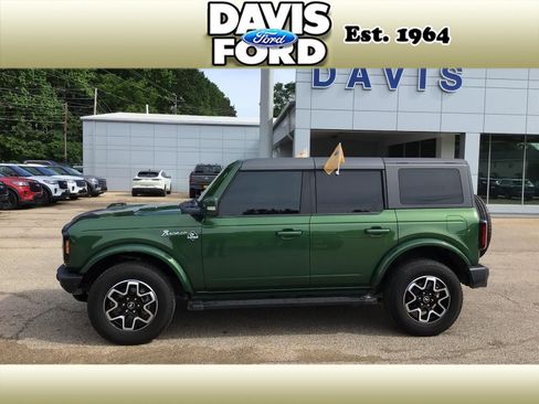 Certified 2023 Ford Bronco Outer Banks AWD/4WD image 4