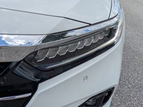 Certified 2021 Honda Accord Touring image 10