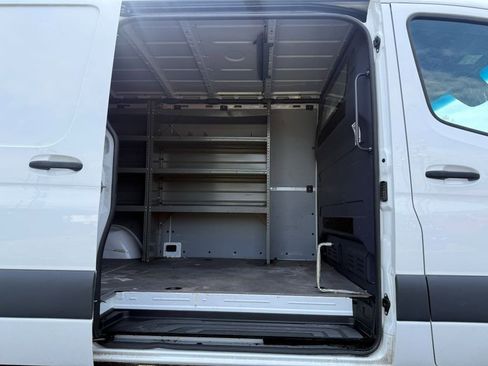 Used 2023 Mercedes-Benz Sprinter 2500 w/ Parking Package image 5