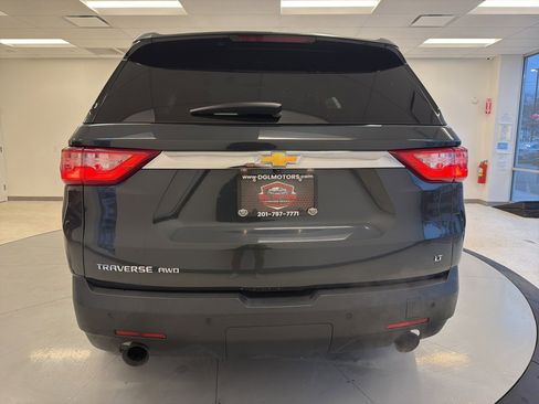 Used 2019 Chevrolet Traverse LT w/ LPO, Floor Liner Package image 6