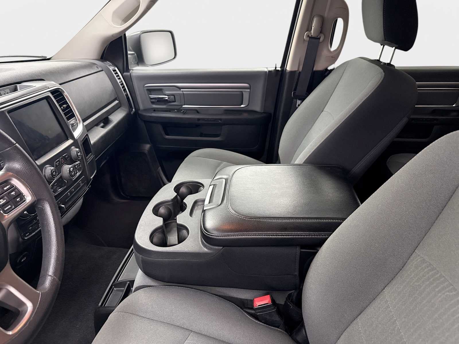 Used 2022 RAM 1500 Classic SLT w/ Electronics Group AWD/4WD image 21