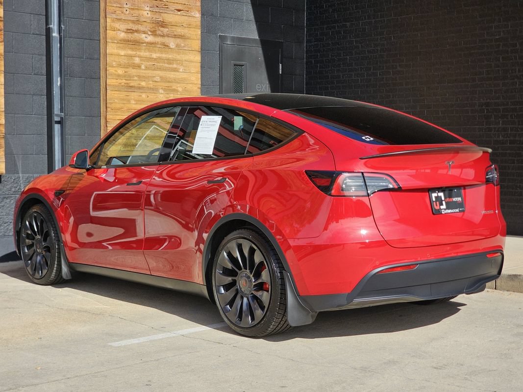 Used 2022 Tesla Model Y Performance AWD/4WD image 13
