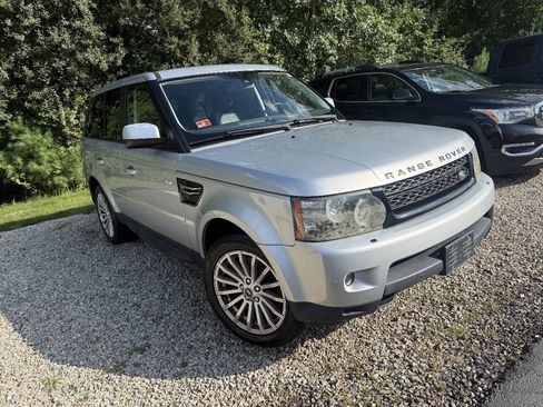 Used 2013 Land Rover Range Rover Sport HSE w/ Climate Comfort Pkg AWD/4WD image 5