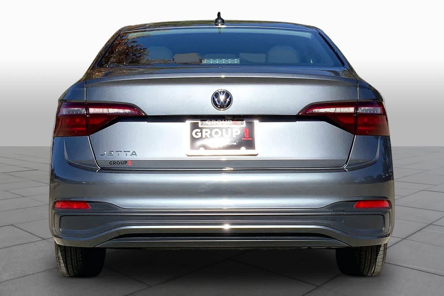 Used 2024 Volkswagen Jetta S FWD image 5