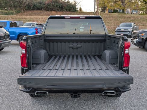 Used 2022 Chevrolet Silverado 1500 RST w/ LPO, Blackout Package image 15