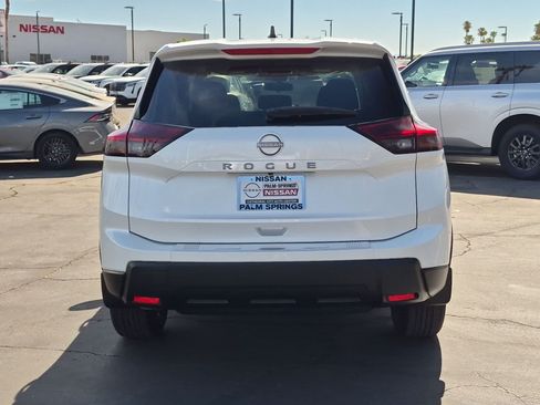 New 2026 Nissan Rogue SV FWD image 4