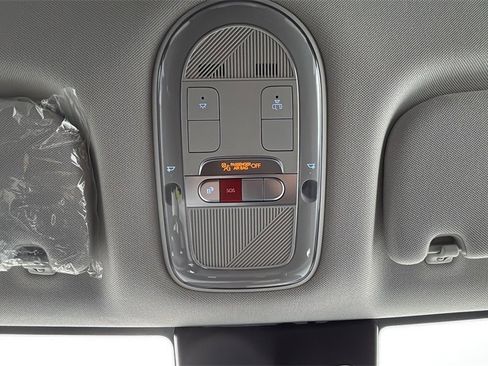 Certified 2025 Hyundai Ioniq 5 SE image 26