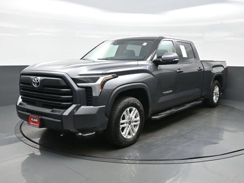 Used 2023 Toyota Tundra SR5 w/ SR5 Premium Package AWD/4WD image 2