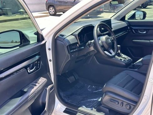 Used 2026 Honda CR-V EX-L image 7