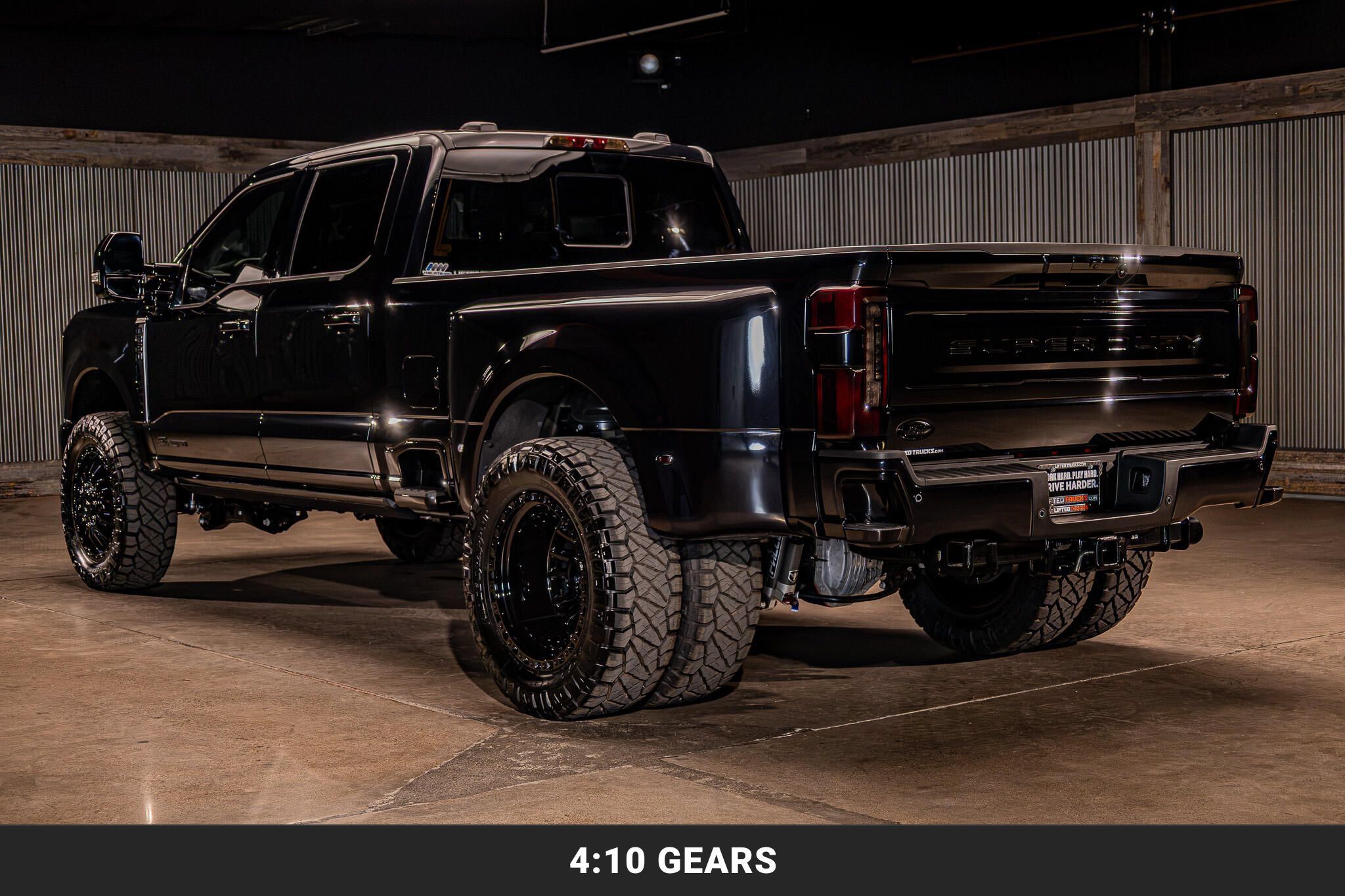 Used 2026 Ford F350 Platinum w/ FX4 Off-Road Package AWD/4WD image 9