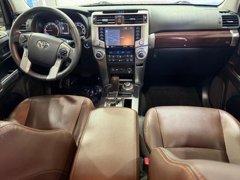 Used 2020 Toyota 4Runner Limited AWD/4WD image 11