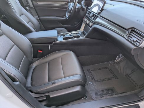 Certified 2022 Honda Accord Sport image 24