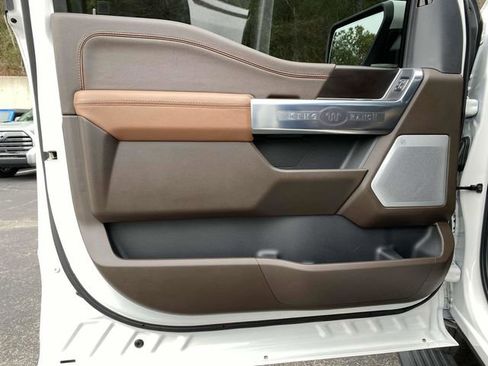 Used 2025 Ford F150 King Ranch w/ FX4 Off-Road Package image 19