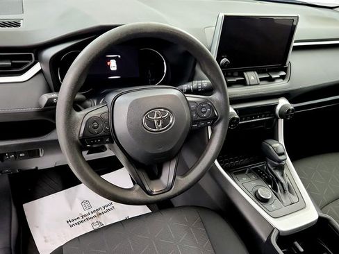 Used 2023 Toyota RAV4 AWD Hybrid image 24