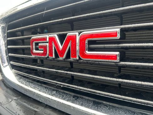 New 2025 GMC Savana 3500 w/ Power Convenience Package RWD image 28