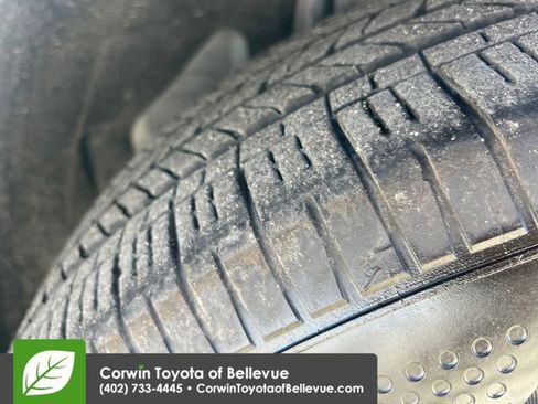 Used 2025 Toyota Camry LE image 28