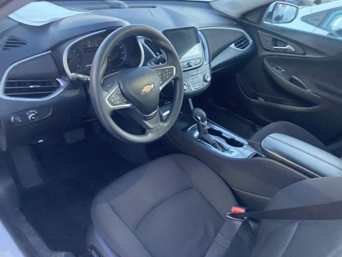 Used 2023 Chevrolet Malibu LT image 5
