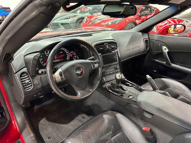 Used 2009 Chevrolet Corvette Coupe w/ Preferred Equipment Group RWD image 11