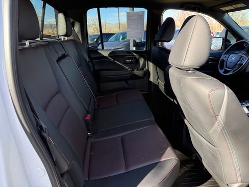 Used 2022 Honda Ridgeline Black Edition image 19
