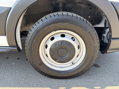 Used 2023 Ford Transit 250 Medium Roof w/ Load Area Protection Package image 9