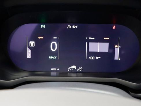 Used 2023 Polestar Polestar 2 w/ Pilot Pack image 8