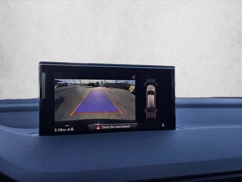 Used 2017 Audi Q7 3.0T Premium image 22