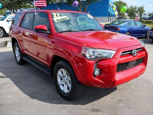 Used 2021 Toyota 4Runner SR5 RWD image 9