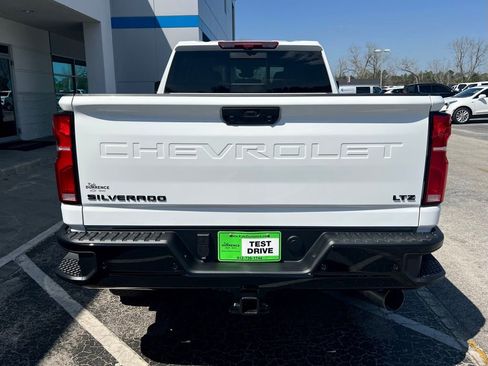 New 2026 Chevrolet Silverado 2500 LTZ w/ LTZ Plus Package AWD/4WD image 9