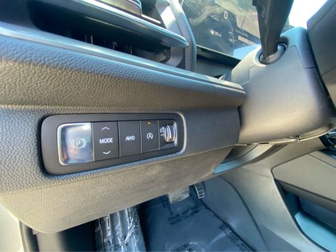 Used 2026 Chevrolet Traverse LT AWD/4WD image 26
