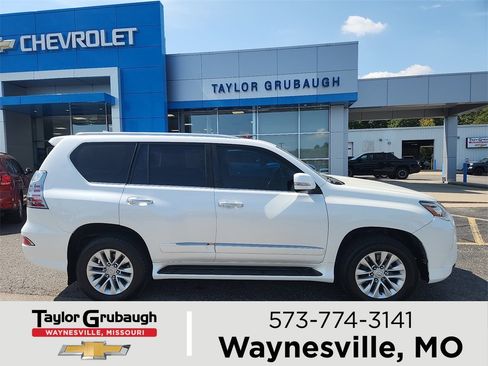 Used 2017 Lexus GX 460 image 1
