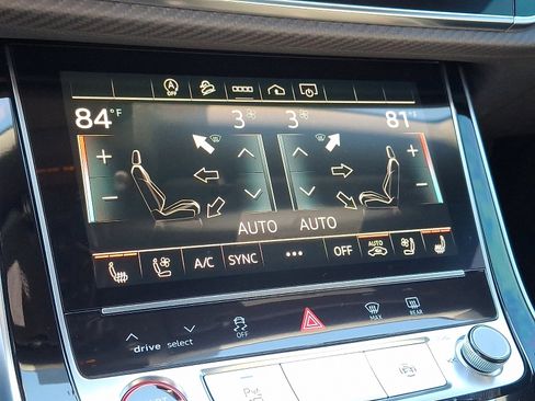 Used 2023 Audi RS Q8 image 16