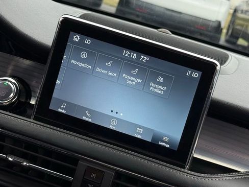 Used 2022 Lincoln Corsair AWD w/ Equipment Group 101A image 30