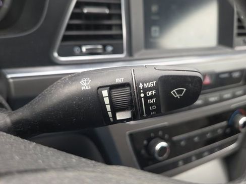 Used 2016 Hyundai Sonata SE image 37