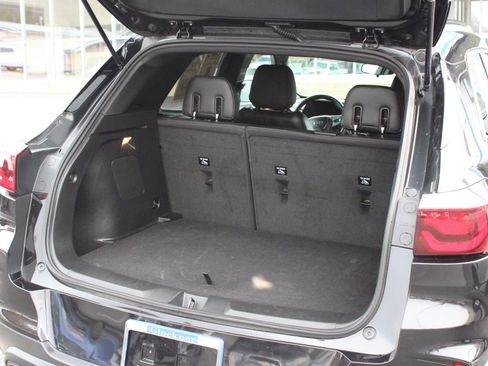 Used 2024 Chevrolet TrailBlazer RS FWD image 11