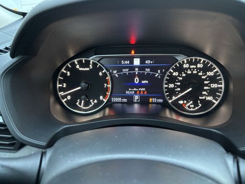 Used 2024 Nissan Altima 2.5 SV w/ SV Premium Package FWD image 17