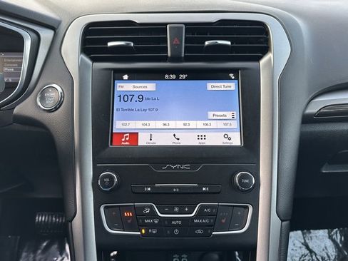 Used 2019 Ford Fusion SEL image 32