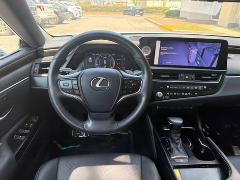 Used 2023 Lexus ES 350 w/ Premium Package FWD image 24