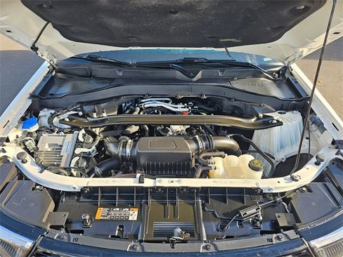 Used 2024 Ford Explorer ST w/ Equipment Group 401A image 9