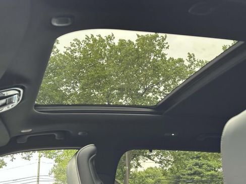 Certified 2021 Jeep Grand Cherokee L Summit w/ Luxury Tech Group V image 12