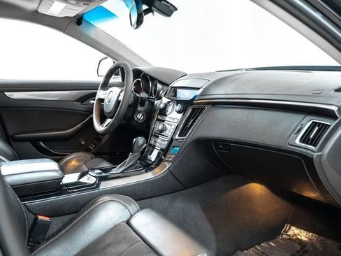 Used 2013 Cadillac CTS V RWD image 29