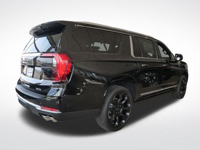 New 2026 GMC Yukon XL Denali w/ Denali Reserve Package