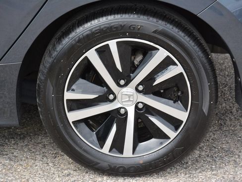 Used 2024 Honda Civic LX image 31