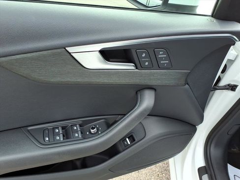 Used 2018 Audi A4 2.0T Premium w/ Convenience Package image 15