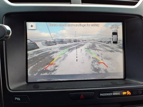 Used 2017 Ford Explorer XLT w/ Equipment Group 201A image 29